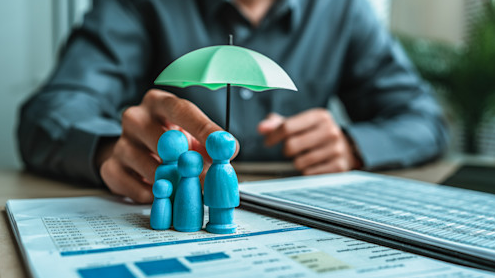 Term Life Versus Whole Life Insurance: Key Differences Explained